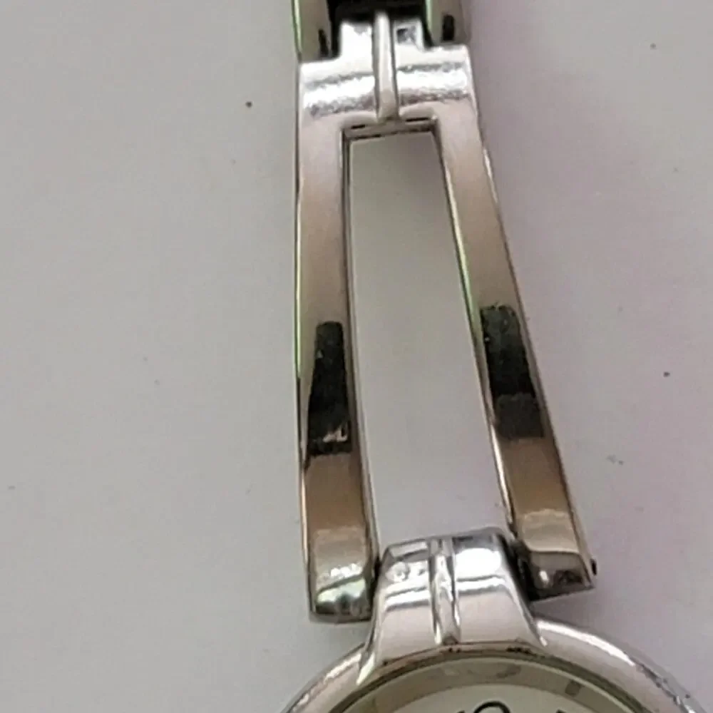 Womens Watch White Dial Silver Case Stainless Steel Bangle Bracelet Quartz